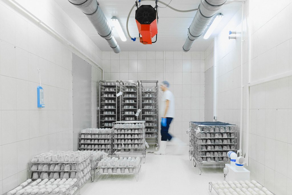r cold storage